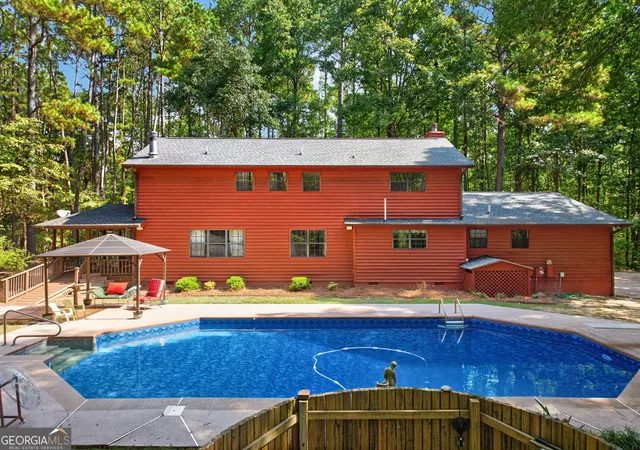 Photo 3 of Single family home for sale at 195 Montego Bay Rd Nw, Milledgeville, GA 31061 | MLS# 10848599 | Listing updated on 2026-10-02