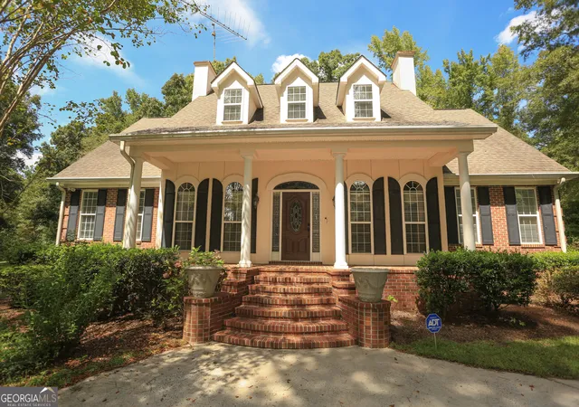 Photo 2 of Single family home for sale at 421 Creekside Dr, Gray, GA 31032 | MLS# 10826985 | Listing updated on 2026-09-12