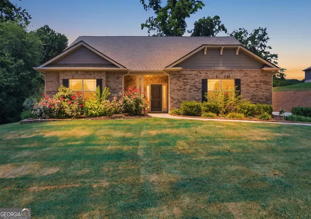Photo 3 of Single family home for sale at 5911 Wauka Valley Pass, Clermont, GA 30527 | MLS# 10803678 | Listing updated on 2026-10-08