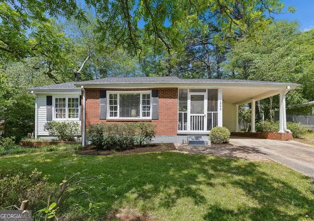 Photo 1 of Single family home for sale at 1395 Dorothy Dr, Decatur, GA 30030 | MLS# 10841638 | Listing updated on 2026-09-08