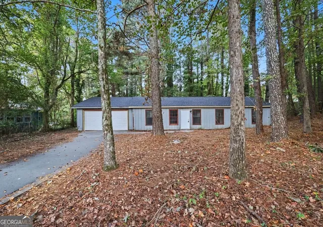 Photo 1 of Single family home for sale at 6917 Mccurley Rd, Acworth, GA 30102 | MLS# 10878853 | Listing updated on 2026-10-26