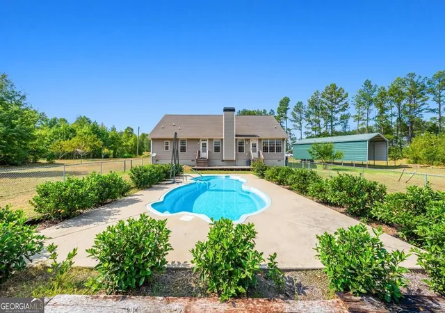 Photo 2 of Single family home for sale at 222 Lexington Carlton Rd, Lexington, GA 30648 | MLS# 10840883 | Listing updated on 2026-09-06