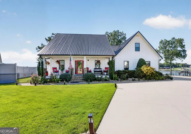 Photo 1 of Single family home for sale at 3465 River Pointe Dr, Cedar Bluff, AL 35959 | MLS# 10849776 | Listing updated on 2026-10-04