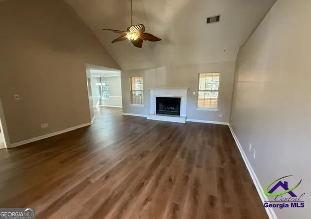 Photo 3 of Single family home for sale at 1201 Panola Cir, Warner Robins, GA 31088 | MLS# 10852314 | Listing updated on 2026-09-24