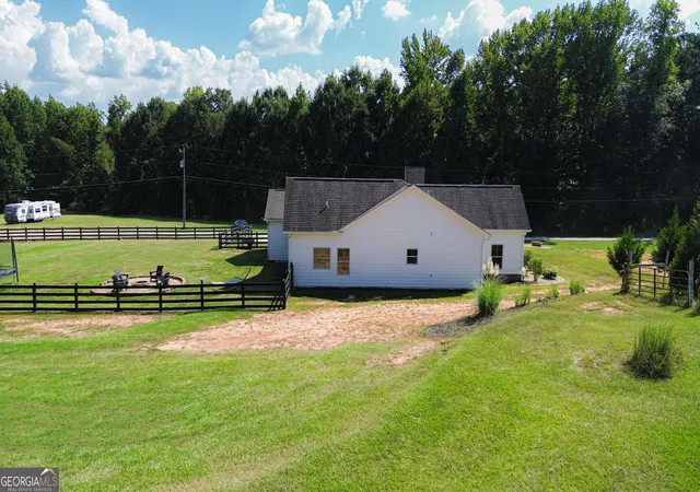 Photo 3 of Single family home for sale at 2383 Highway 11 NW, Monroe, GA 30656 | MLS# 10840866 | Listing updated on 2026-09-19