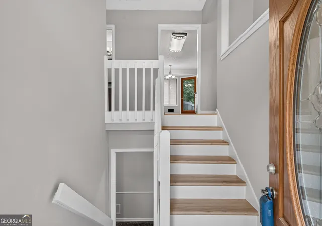 Photo 2 of Single family home for sale at 15 Hinton Ct, Dacula, GA 30019 | MLS# 10840580 | Listing updated on 2026-09-25