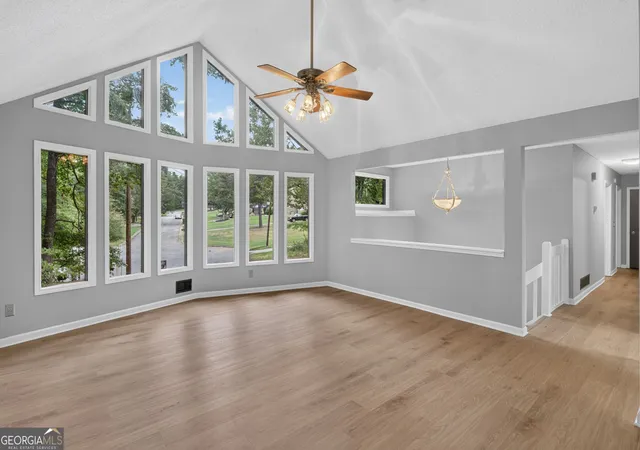 Photo 3 of Single family home for sale at 15 Hinton Ct, Dacula, GA 30019 | MLS# 10840580 | Listing updated on 2026-09-25