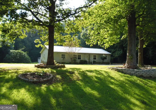 Photo 1 of Single family home for sale at 1217 Vaughn Rd, Griffin, GA 30223 | MLS# 10848883 | Listing updated on 2026-10-03