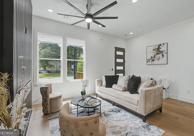 Photo 3 of Single family home for sale at 1409 Mims St SW, Atlanta, GA 30314 | MLS# 10842418 | Listing updated on 2026-10-21