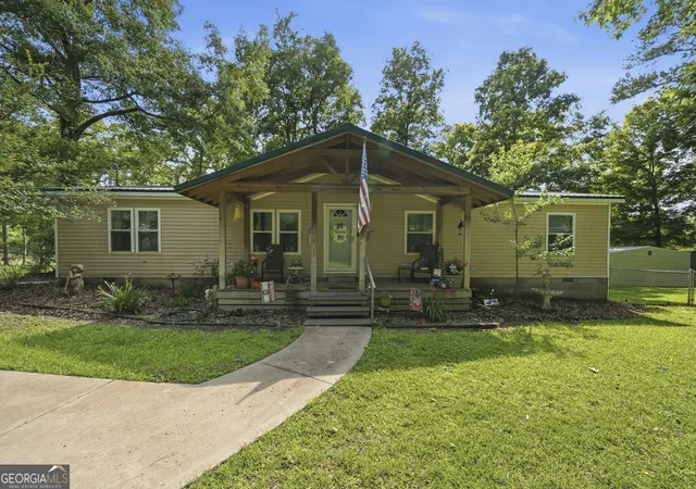 Photo 1 of Manufactured home for sale at 102 Allens Aly, Eatonton, GA 31024 | MLS# 10777420 | Listing updated on 2026-09-09