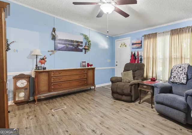 Photo 4 of Manufactured home for sale at 102 Allens Aly, Eatonton, GA 31024 | MLS# 10777420 | Listing updated on 2026-09-09