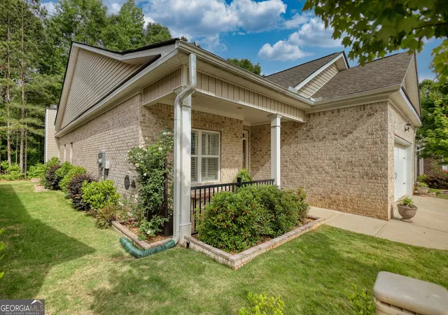 Photo 4 of Single family home for sale at 9120 Leverett Cir, Covington, GA 30014 | MLS# 10840002 | Listing updated on 2026-09-18