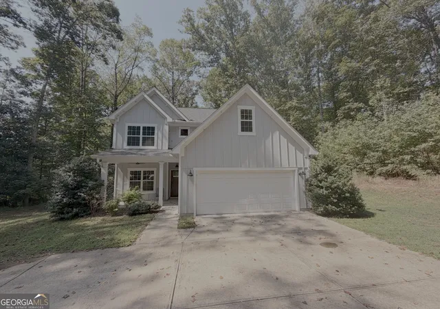 Photo 1 of Single family home for sale at 8515 Lynn Dr, Gainesville, GA 30506 | MLS# 10850572 | Listing updated on 2026-10-02