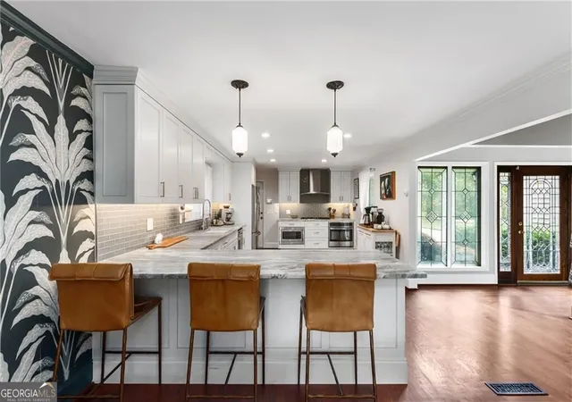Photo 2 of Single family home for sale at 3665 High Green Dr, Marietta, GA 30068 | MLS# 10849013 | Listing updated on 2026-10-11