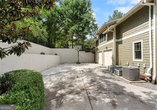 Photo 57 of Single family home for sale at 1739 Coventry Rd, Decatur, GA 30030 | MLS# 10853507 | Listing updated on 2026-09-25