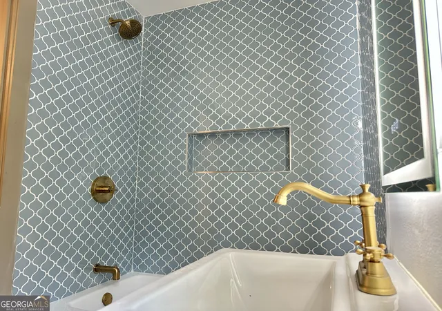 Photo 3 of Single family home for sale at 84 N Bowden St, Commerce, GA 30529 | MLS# 10844838 | Listing updated on 2026-10-08
