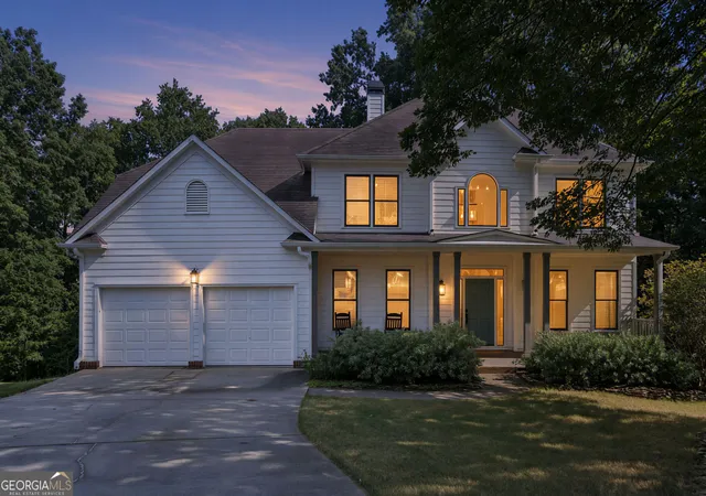 Photo 3 of Single family home for sale at 3700 Crk Mist Landing, Suwanee, GA 30024 | MLS# 10844782 | Listing updated on 2026-09-14