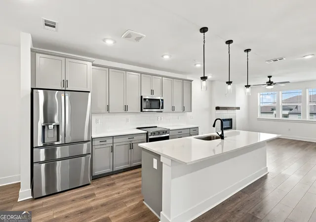 Photo 3 of Condo for sale at 3351 Orwell Wy #2406, Cumming, GA 30041 | MLS# 10797940 | Listing updated on 2026-10-09