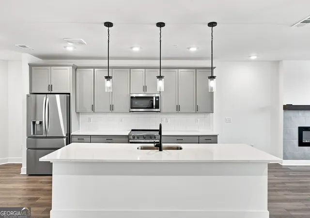 Photo 4 of Condo for sale at 3351 Orwell Wy #2406, Cumming, GA 30041 | MLS# 10797940 | Listing updated on 2026-10-09