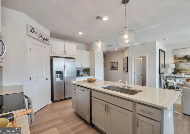 Photo 3 of Sale Pending at 156 Millers Ln, Calhoun, GA 30701 | MLS# 10875852 | Listing updated on 2026-10-28