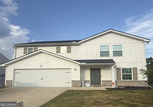 Photo 1 of Sale Pending at 133 Maple Dr, Milner, GA 30257 | MLS# 10841493 | Listing updated on 2026-09-20
