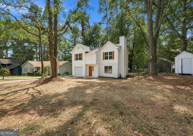 Photo 2 of Single family home for sale at 5441 Forest Path Ct, Stone Mountain, GA 30088 | MLS# 10845019 | Listing updated on 2026-09-26