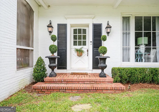 Photo 2 of Single family home for sale at 1153 Jackson Springs Rd, Macon, GA 31211 | MLS# 10843833 | Listing updated on 2026-09-11
