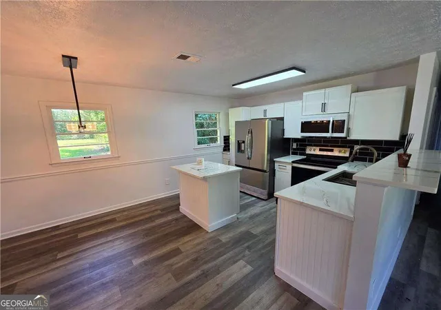 Photo 3 of Single family home for sale at 3570 Briar Dr, Lithia Springs, GA 30122 | MLS# 10845045 | Listing updated on 2026-09-26