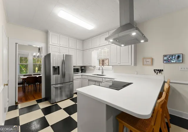 Photo 2 of Single family home for sale at 1185 Park St, Gainesville, GA 30501 | MLS# 10880450 | Listing updated on 2026-10-29