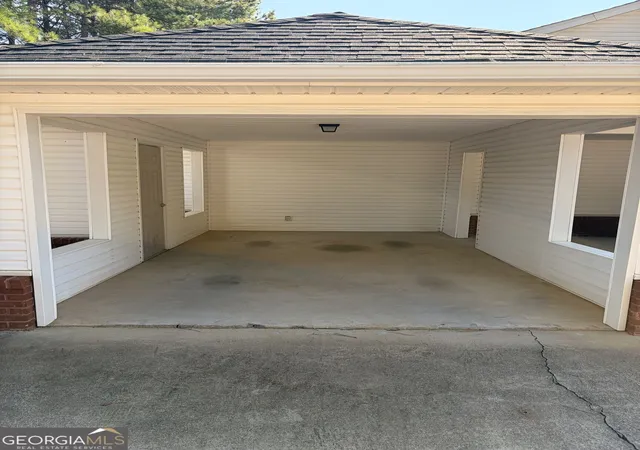 Photo 4 of Sale Pending at 150 Old Ml Rd #404, Cartersville, GA 30120 | MLS# 10838284 | Listing updated on 2026-09-06