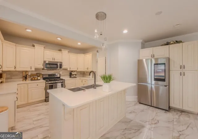 Photo 3 of Single family home for sale at 3551 Lochwolde Ln, Snellville, GA 30039 | MLS# 10845814 | Listing updated on 2026-09-28