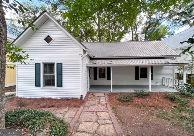 Photo 1 of Single family home for sale at 546 Pulaski St, Athens, GA 30601 | MLS# 10843915 | Listing updated on 2026-09-24