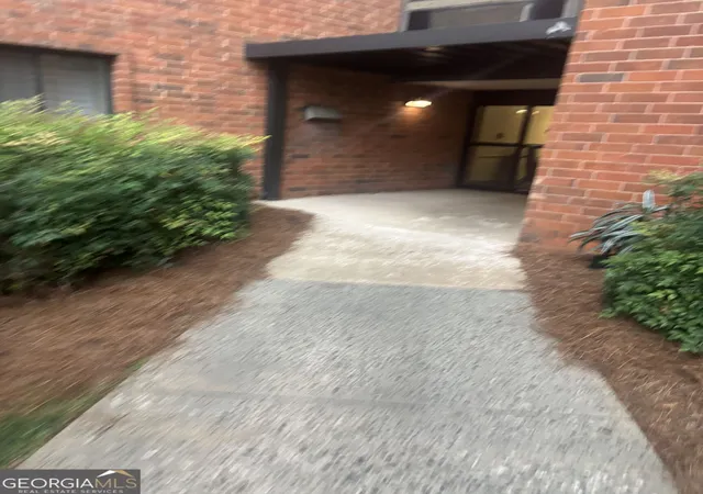 Photo 13 of Condo for sale at 300 Johnson Fry Rd #B113, Sandy Springs, GA 30328 | MLS# 10815735 | Listing updated on 2026-09-14