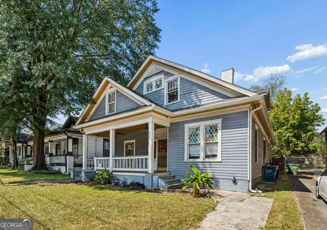 Photo 2 of Multi family home for sale at 929 Oglethorpe Ave Sw, Atlanta, GA 30310 | MLS# 10843065 | Listing updated on 2026-09-10