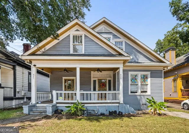 Photo 2 of Multi family home for sale at 929 Oglethorpe Ave SW, Atlanta, GA 30310 | MLS# 10843065 | Listing updated on 2026-09-10
