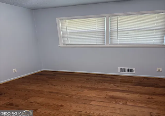 Photo 3 of Single family home for sale at 6278 Mount Zion Blvd, Morrow, GA 30260 | MLS# 10837880 | Listing updated on 2026-09-02