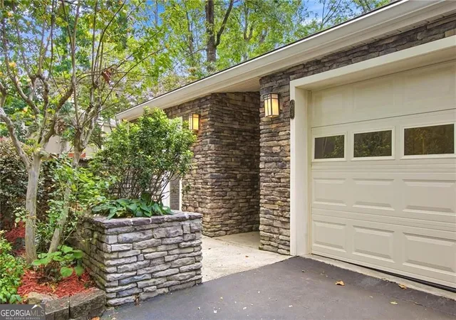 Photo 2 of Townhouse for sale at 64 Basswood Cir, Sandy Springs, GA 30328 | MLS# 10852499 | Listing updated on 2026-09-24