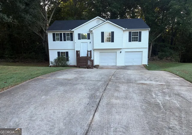 Photo 1 of Sale Pending at 637 Skyland Dr, Winder, GA 30680 | MLS# 10847673 | Listing updated on 2026-10-30