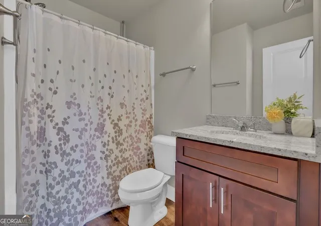 Photo 4 of Sale Pending at 1941 Appaloosa Ml Cir, Buford, GA 30519 | MLS# 10841674 | Listing updated on 2026-10-05