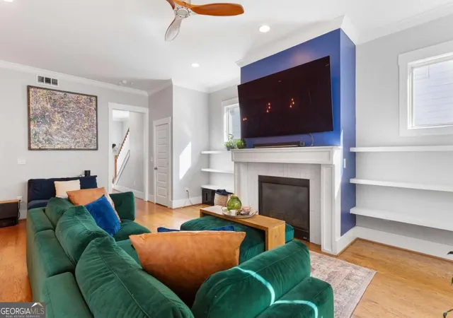 Photo 3 of Single family home for sale at 1749 Russell St, Atlanta, GA 30316 | MLS# 10838165 | Listing updated on 2026-10-30