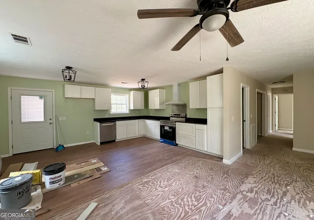 Photo 2 of Single family home for sale at 779 Carl Sutton Rd, Lizella, GA 31052 | MLS# 10840624 | Listing updated on 2026-09-06