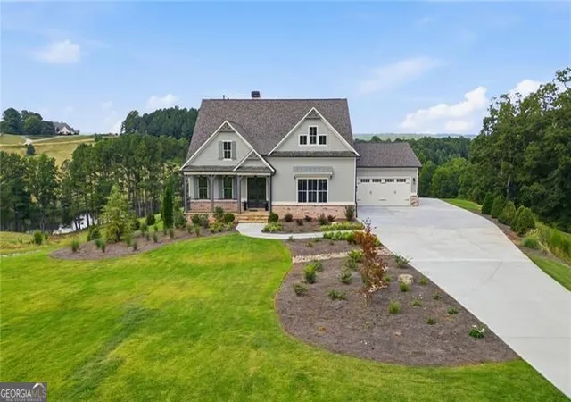 Photo 1 of Mansion for sale at 5352 Price, Gainesville, GA 30506 | MLS# 10833655 | Listing updated on 2026-09-04