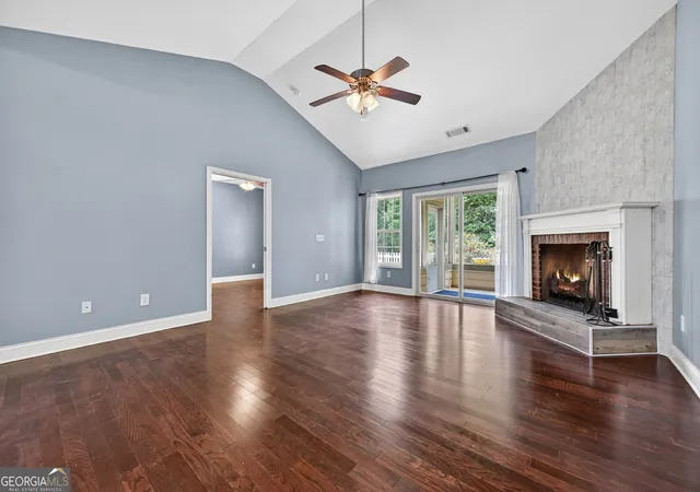 Photo 4 of Townhouse for sale at 222 Ridgehaven Trl, Ellijay, GA 30536 | MLS# 10782755 | Listing updated on 2026-10-26