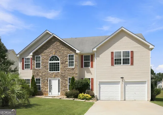 Photo 1 of Single family home for sale at 406 Grier Dr, Locust Grove, GA 30248 | MLS# 10838770 | Listing updated on 2026-10-05