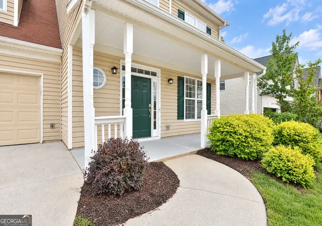 Photo 3 of Single family home for sale at 312 Dalston Way, Peachtree City, GA 30269 | MLS# 10853200 | Listing updated on 2026-10-09