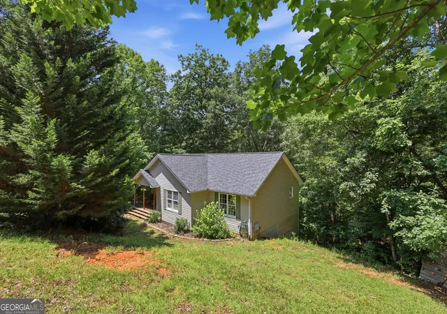 Photo 3 of Single family home for sale at 61 Majestic Oak Dr, Dahlonega, GA 30533 | MLS# 10800844 | Listing updated on 2026-10-28