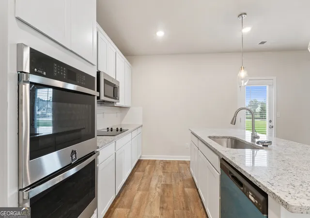 Photo 3 of Single family home for sale at 719 Coneflower Way, Mcdonough, GA 30253 | MLS# 10837667 | Listing updated on 2026-09-15