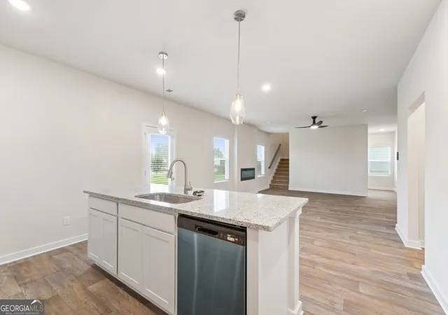 Photo 4 of Single family home for sale at 719 Coneflower Way, Mcdonough, GA 30253 | MLS# 10837667 | Listing updated on 2026-09-15