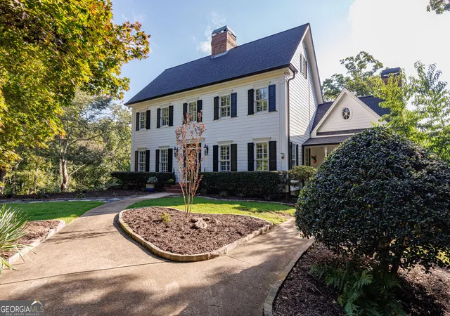 Photo 1 of Single family home for sale at 535 Chilhoe Dr, Canton, GA 30115 | MLS# 10872926 | Listing updated on 2026-10-30