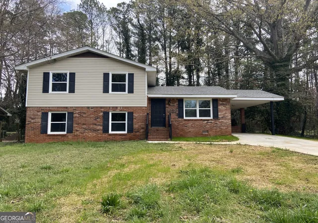 Photo 1 of Single family home for sale at 1710 Hallmark Dr, Griffin, GA 30223 | MLS# 10850863 | Listing updated on 2026-10-06